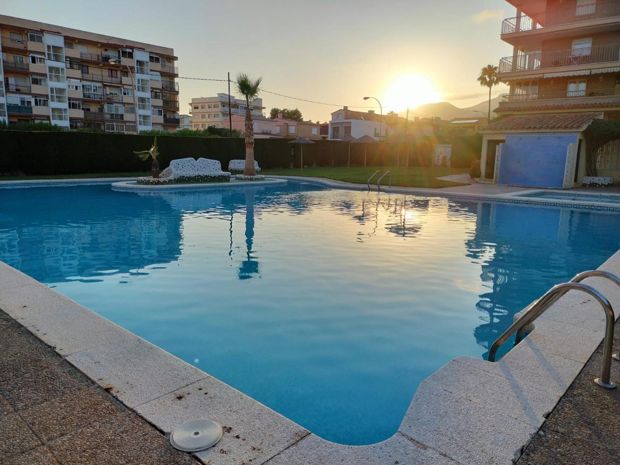 Costa Brazil Sunset Apartment ベニカシム エクステリア 写真